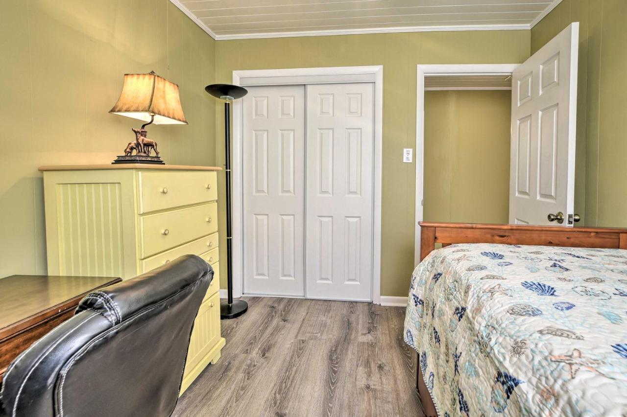 Holden Beach Family Abode - Steps To Ocean! 외부 사진